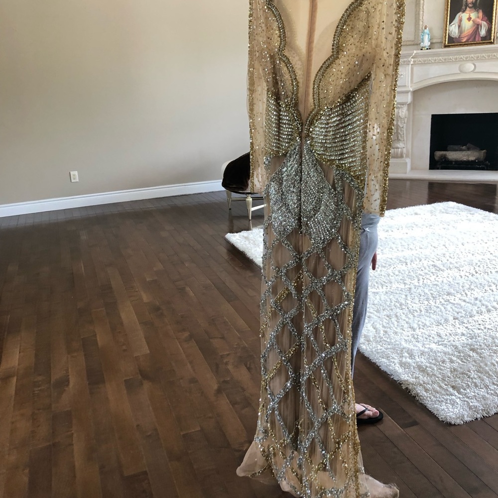 Saiid Kobesy beaded dress worn once. Fit size 6-14